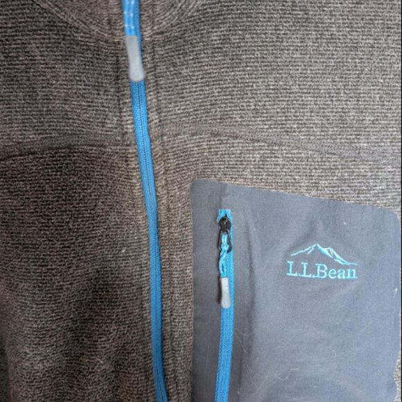 L.L. Bean Half-Zip Fleece - Picture 4 of 6